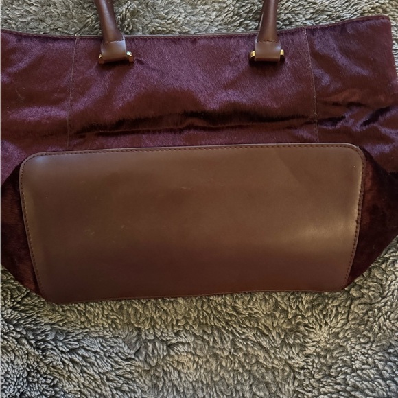 A NEW DAY Faux Hair Tote - Picture 7 of 15